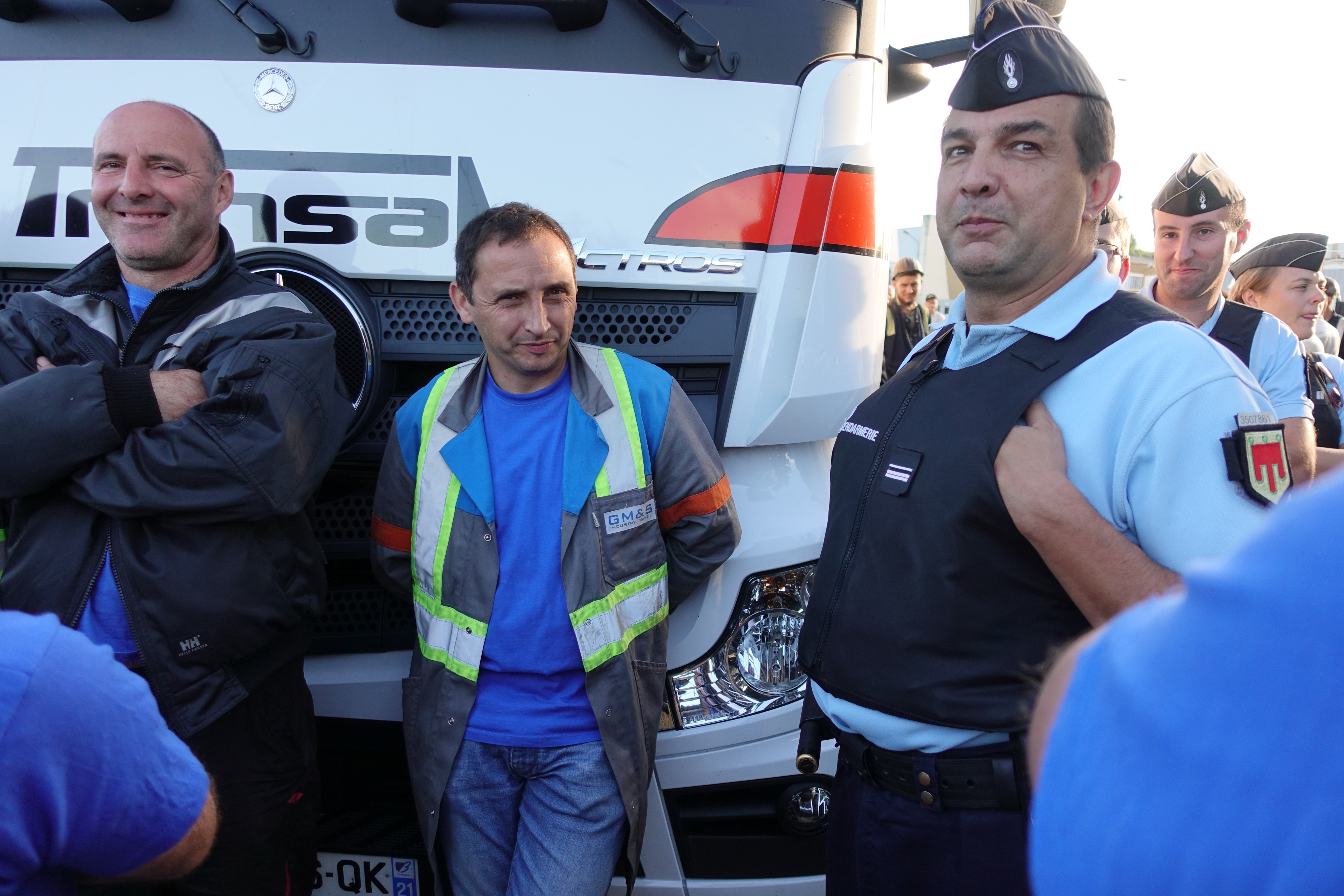 ON VA TOUT PÉTER image