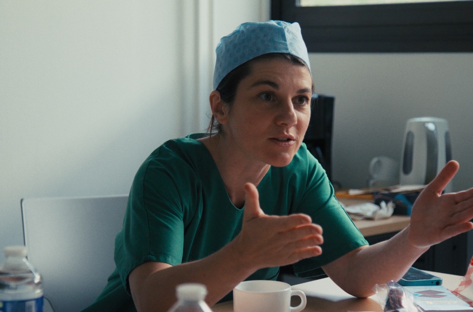 SAUVE QUI PEUT image